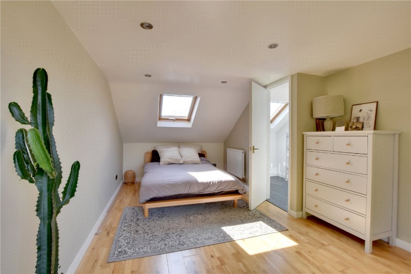 Leahurst Road, Hither Green, London, SE13