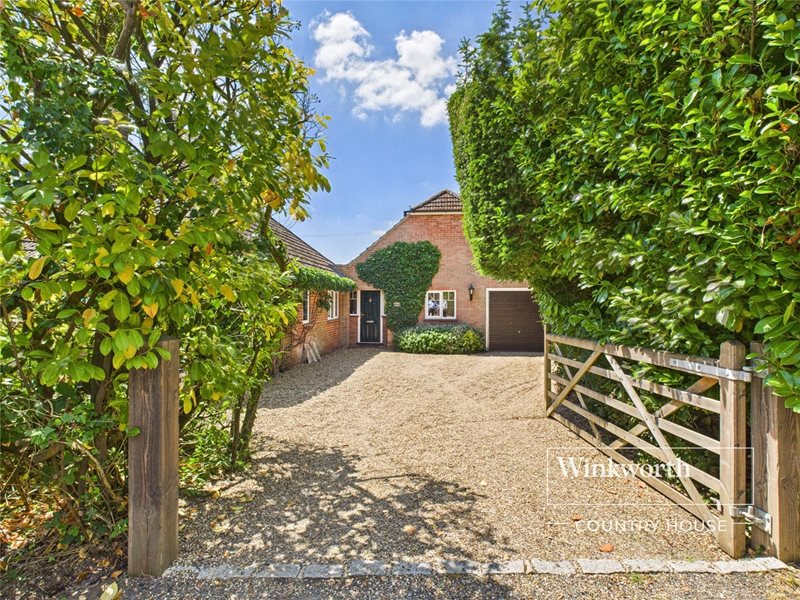 Beechfield Lane, Frilsham, Berkshire, RG18