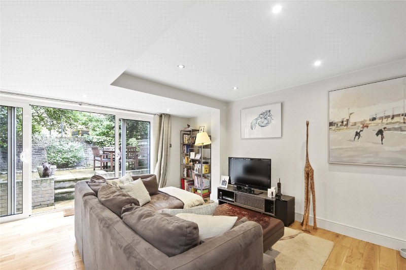 Coningham Road, London, W12