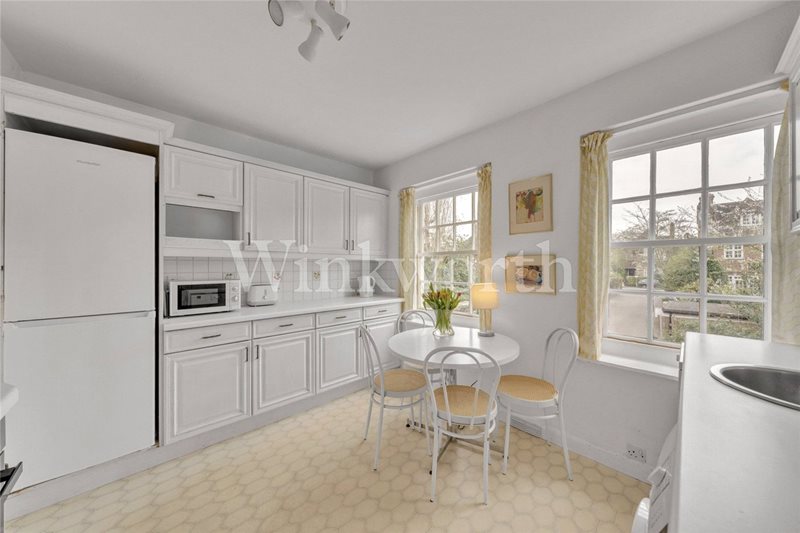 Corringham Road, London, NW11
