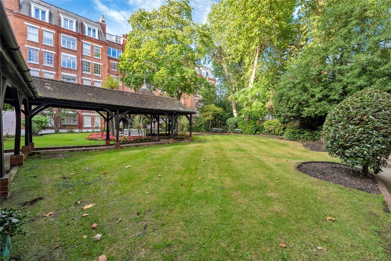 Elm Tree Court, Elm Tree Road, St John&#39;s Wood, London, NW8