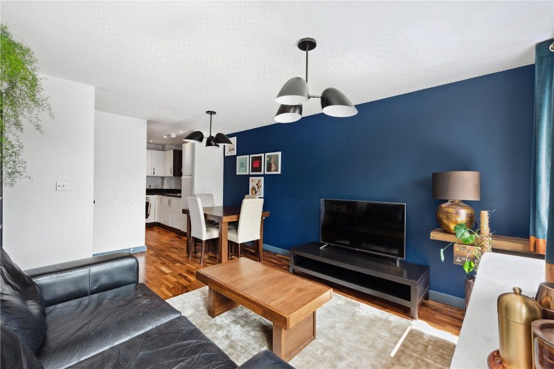 Seven Sisters Road, London, N4