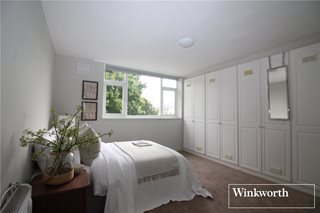 Boreham Holt, Elstree, Hertfordshire, WD6