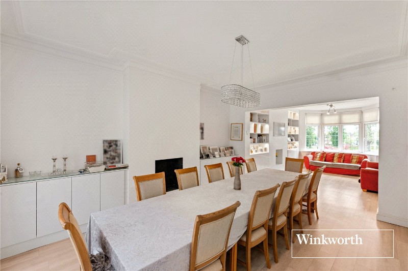 Fitzalan Road, Finchley, London, N3