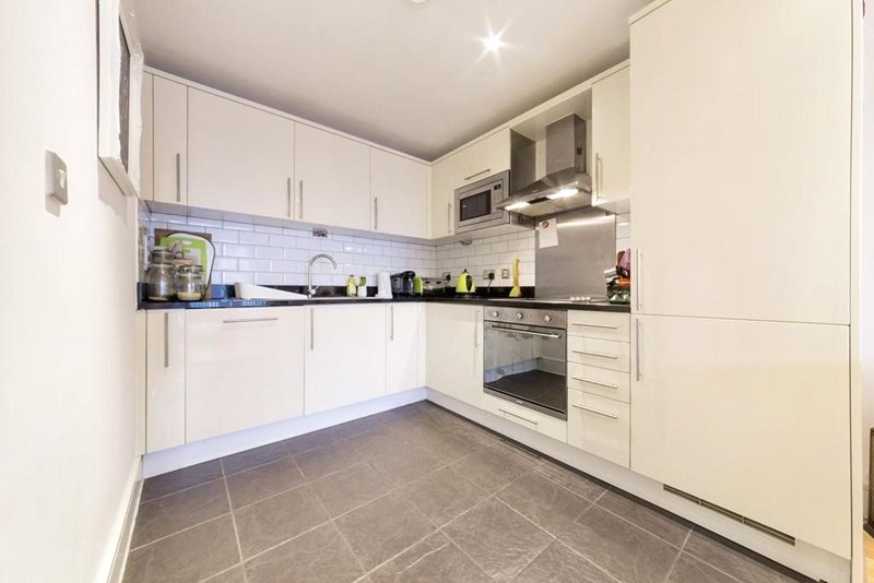 Drayton Park, London, N5