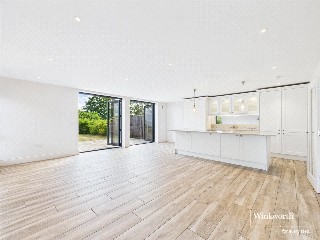 Galloway Barn, Wildmoor, Sherfield-on-Loddon, Hook, RG27