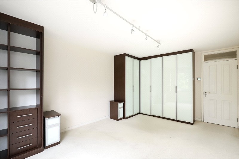 Hillcrest Road, London, W5