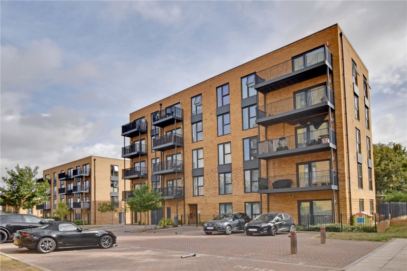 Bowen Drive, Charlton, London, SE7