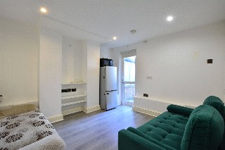 Genesta Road, London, SE18