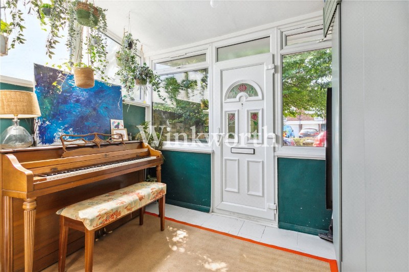 North Grove, London, N15