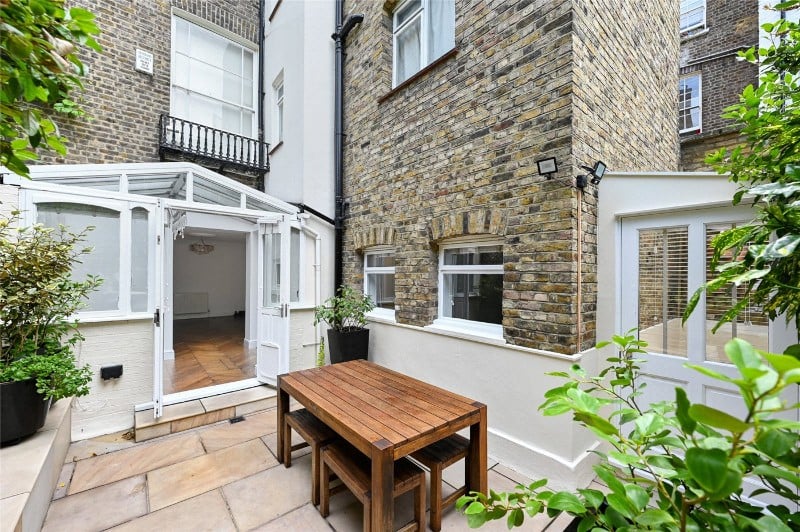 Pembridge Villas, London, W11