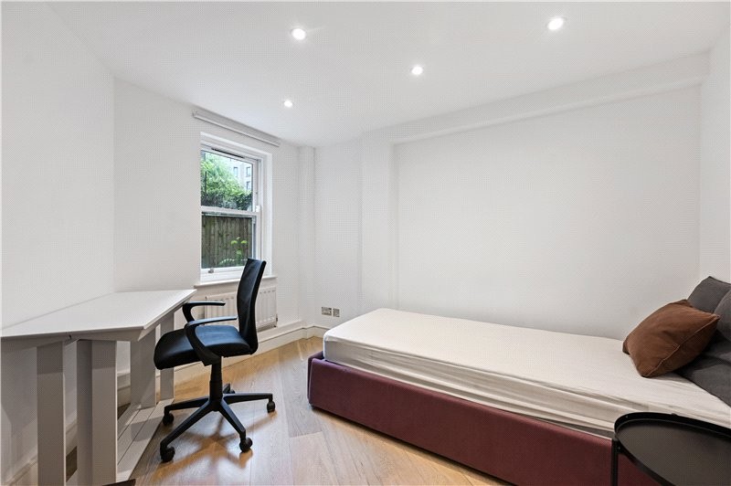 Knaresborough Place, South Kensington, London, SW5