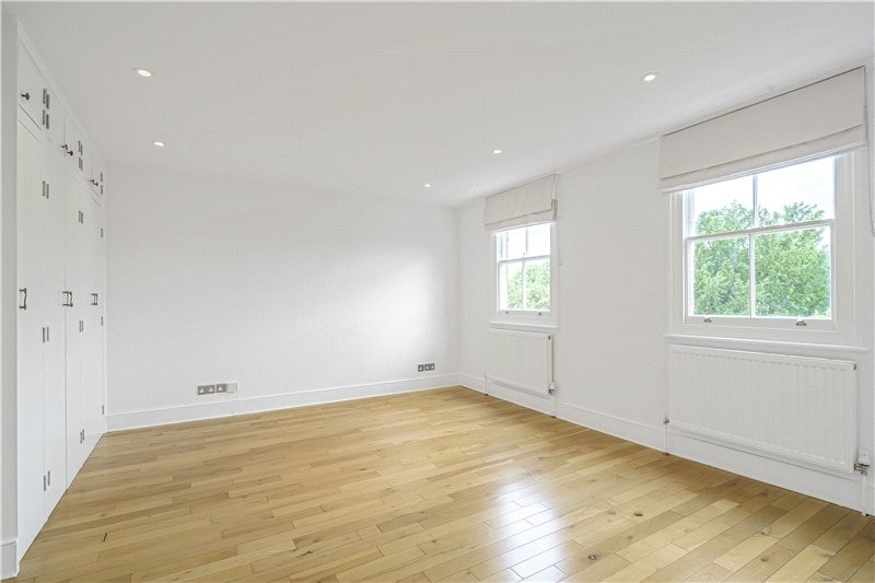 Melville Road, Barnes, London, SW13