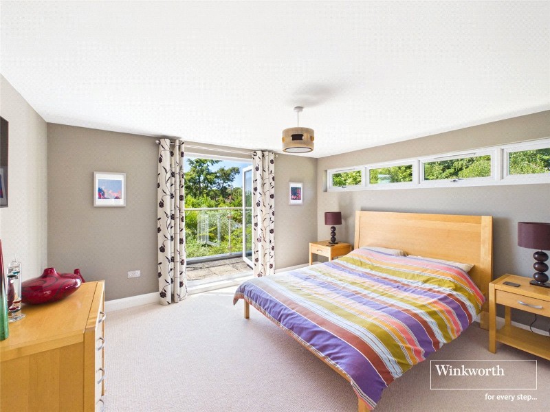Newbury Road, Headley, Thatcham, Hampshire, RG19