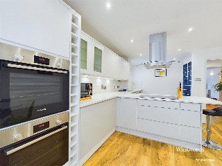 Grantley Heights, Kennet Side, Reading, Berkshire, RG1