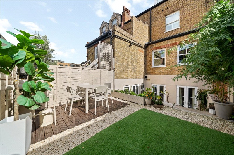 Knights Hill, West Norwood, London, SE27