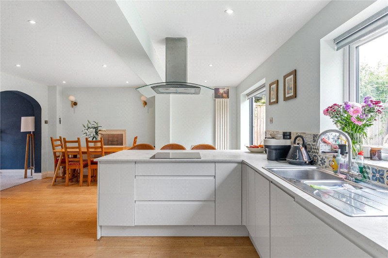 Hadleigh Close, London, SW20