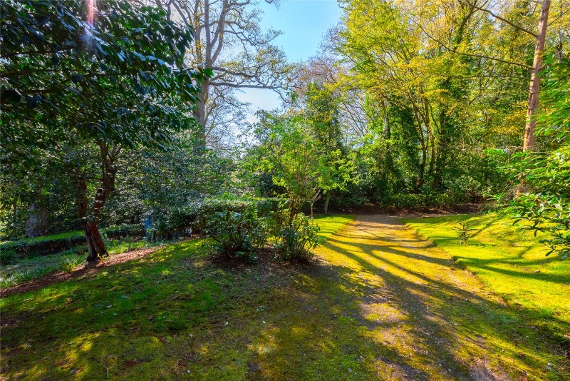 Church Road, Farley Hill, Reading, Berkshire, RG7