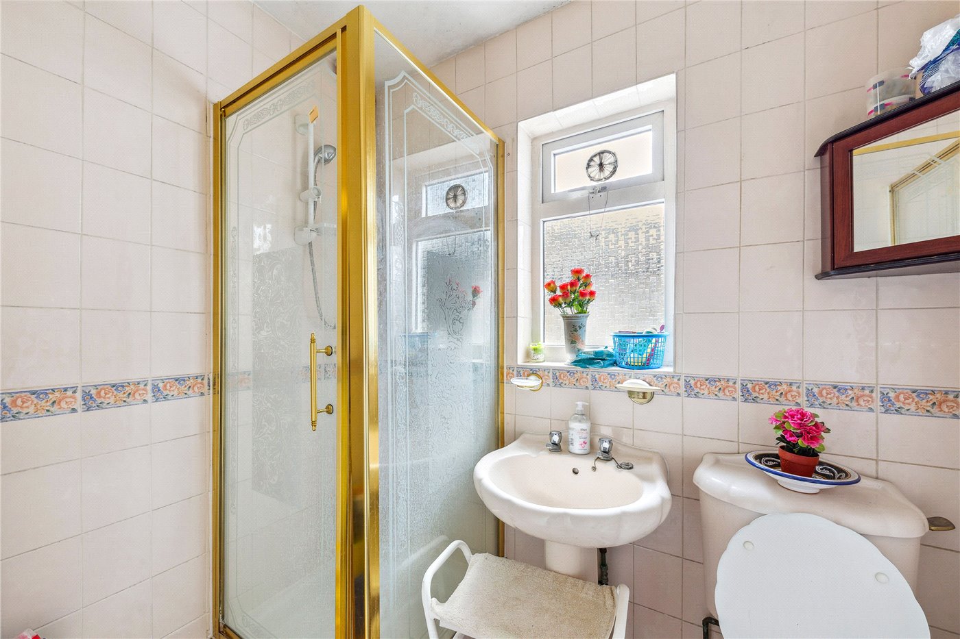 Shower Room (Fff)