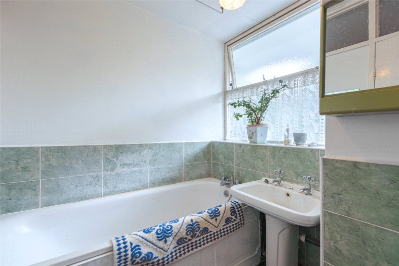 Blackstone House, Churchill Gardens, London, SW1V