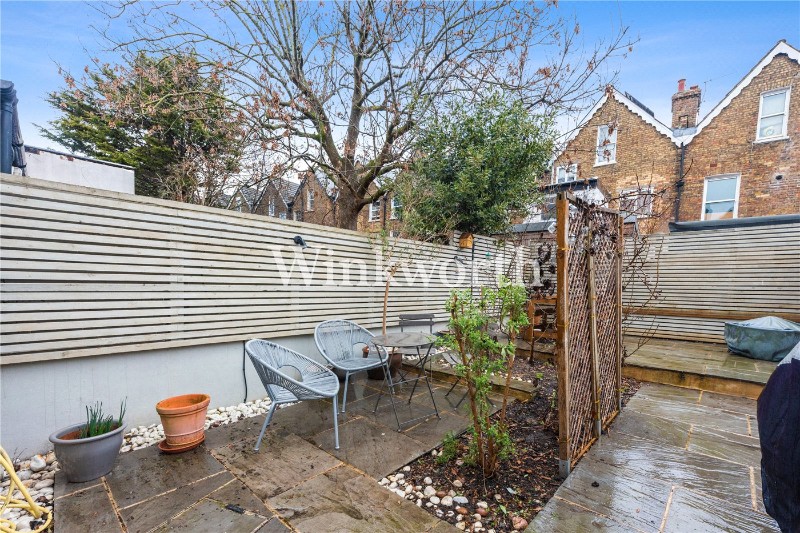 La Rose Lane, London, N15