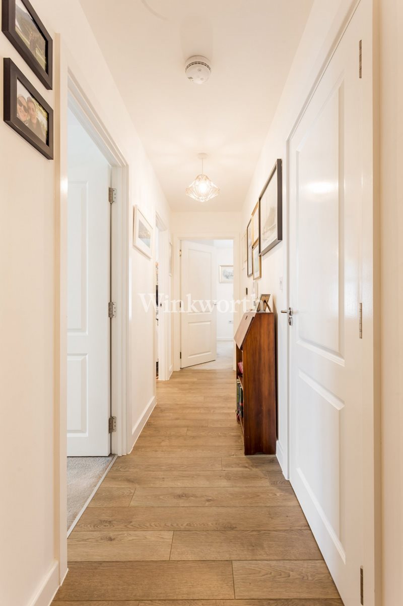 Lapwing Heights, Waterside Way, London, N17