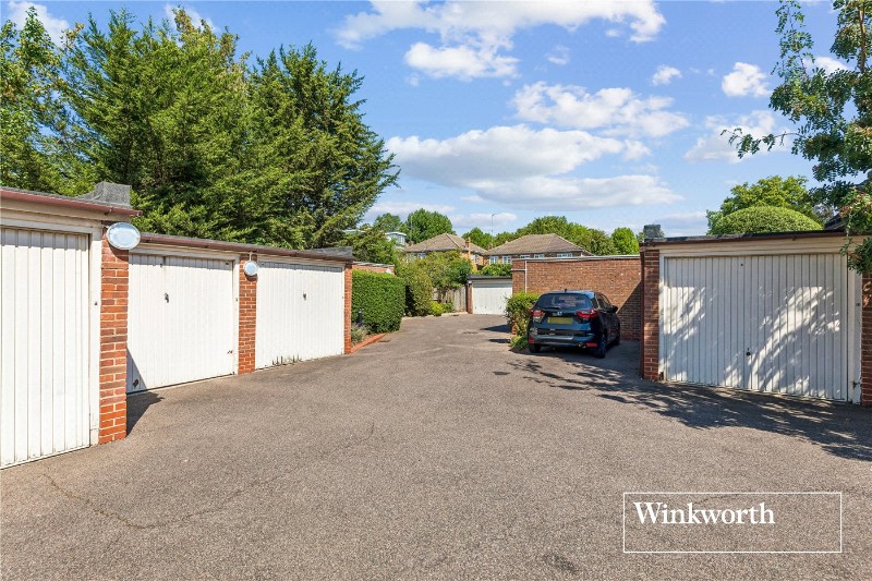 Hendon Lane, London, N3