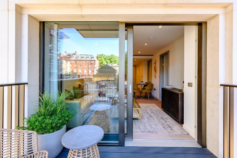 Garrett Mansions, Edgware Road, London, W2