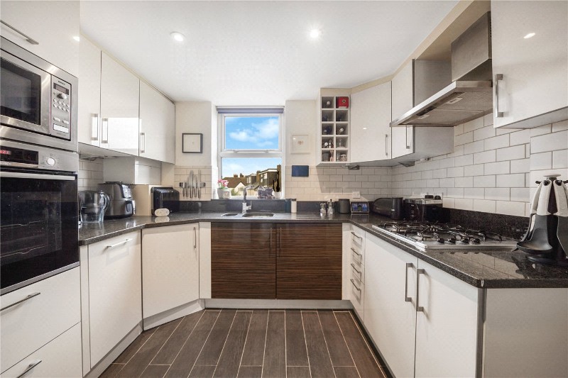 Alexandra Park Road, London, N10