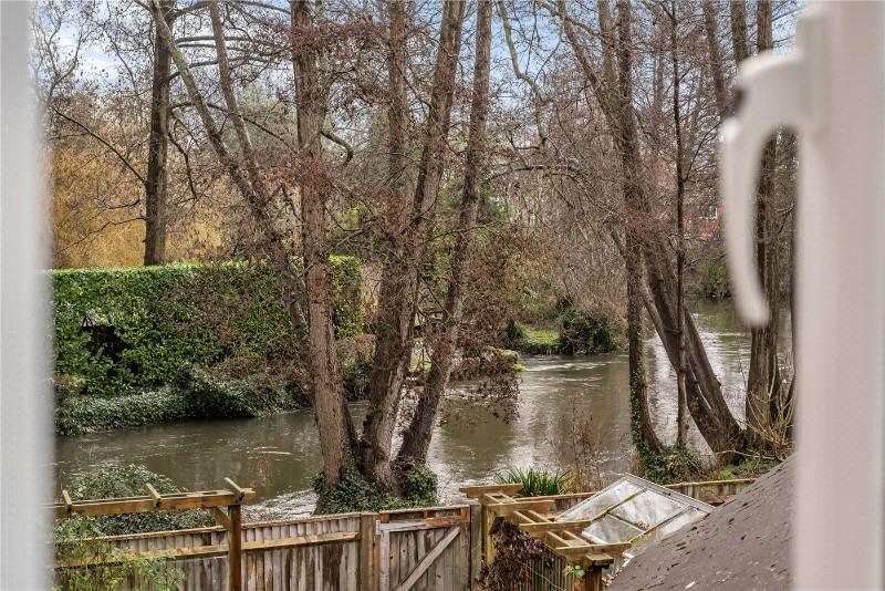 Millstream Rise, Romsey, Hampshire, SO51