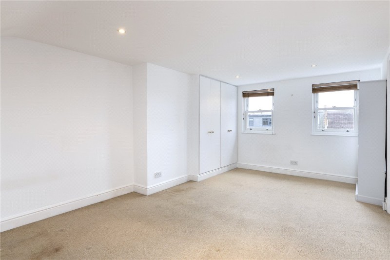 Pirbright Road, London, SW18