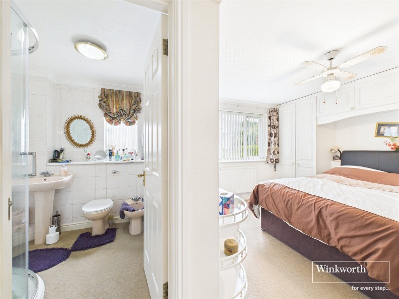 Regency Crescent, Hendon, London, NW4