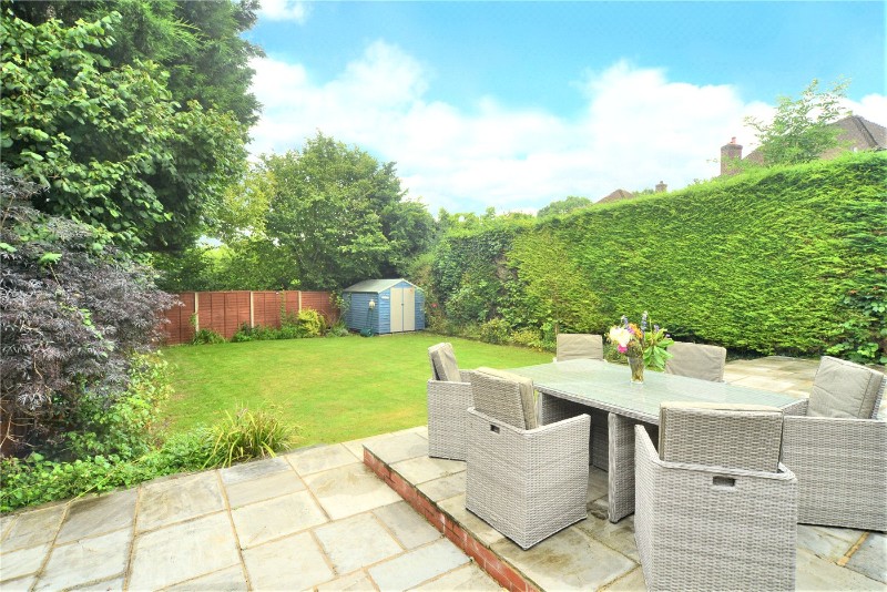 Wilhelmina Avenue, Coulsdon, CR5