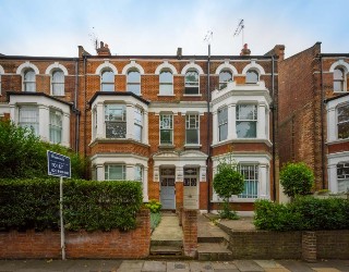Harvist Road, Queens Park, NW6