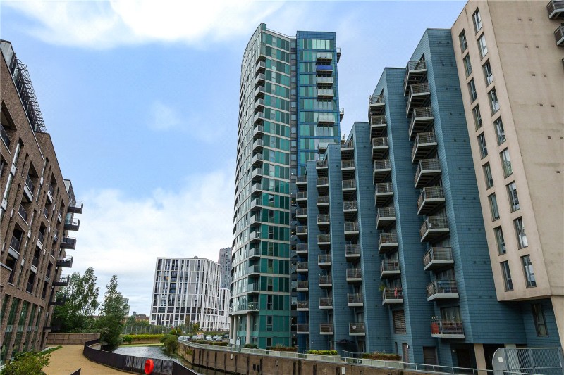 High Street, London, E15