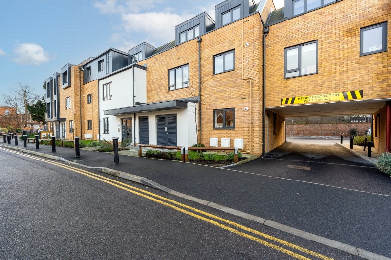 Beales Lane, Weybridge, Surrey, KT13