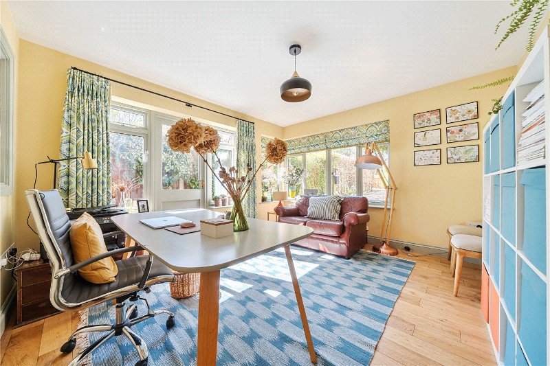 Old Compton Lane, Farnham, Surrey, GU9