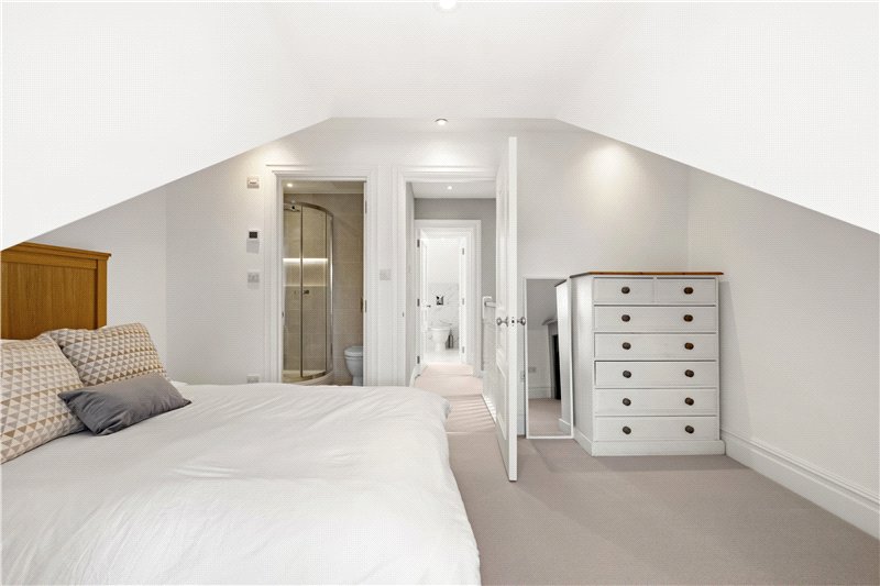 Castelnau, Barnes, London, SW13