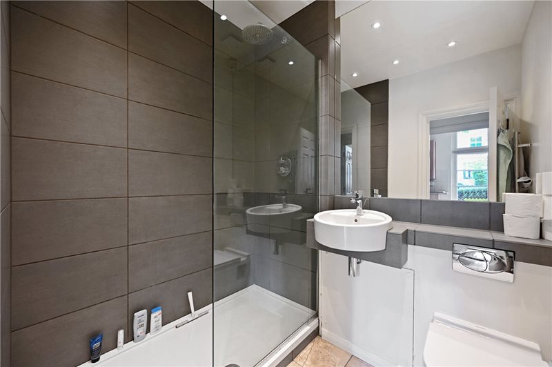 Thornbury Court, 36-38 Chepstow Villas, London, W11