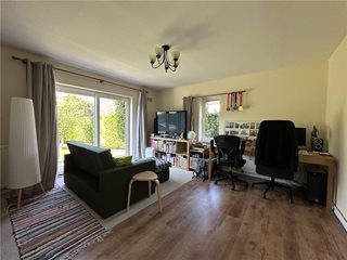 The Woodbarn, Alfred Road, Farnham, Surrey, GU9