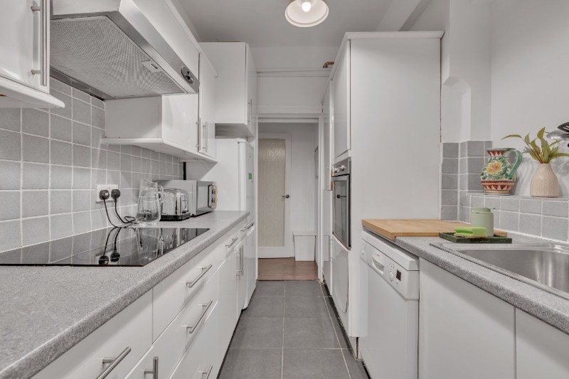 Hodford Road, London, NW11