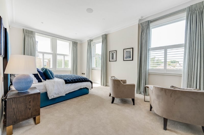 Castelnau, Barnes, London, SW13