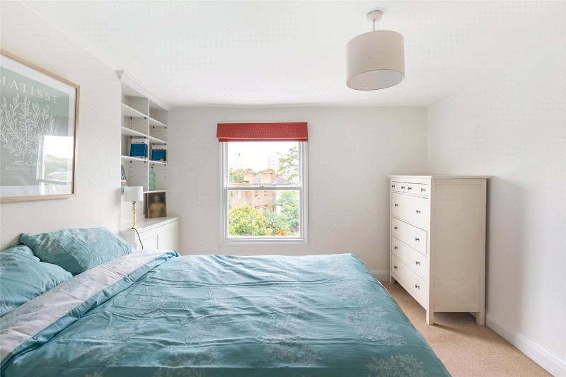Stockwell Park Road, London, SW9