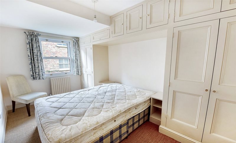 Alderney Street, London, SW1V