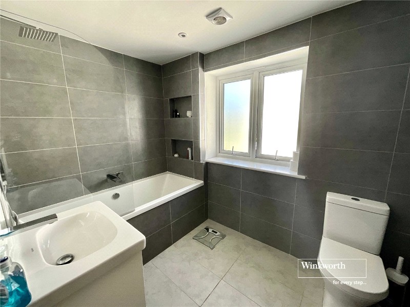 Kennard Road, New Milton, Hampshire, BH25