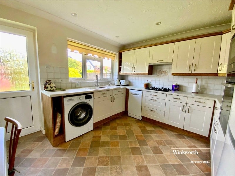 Bure Close, Friars Cliff, Christchurch, Dorset, BH23