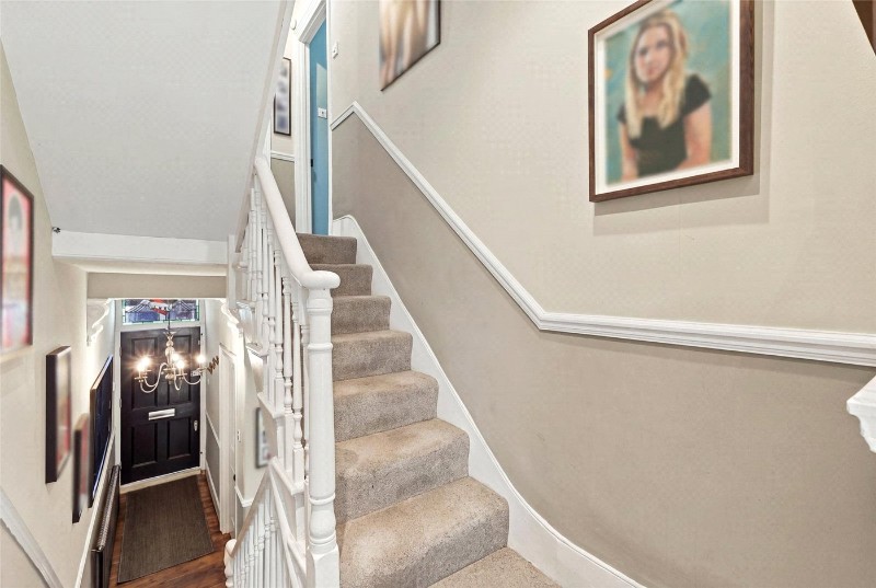 Kersley Road, London, N16
