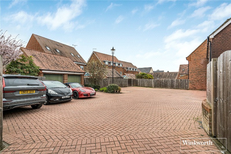 Gomer Road, Bagshot, Surrey, GU19