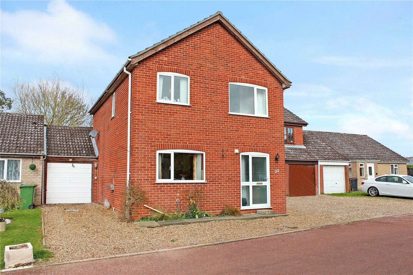 Burgess Way, Brooke, Norwich, NR15