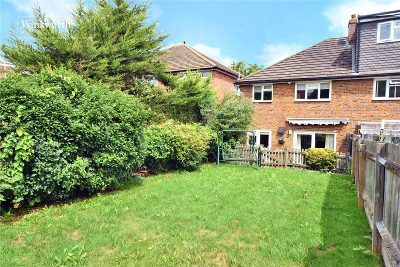 Clarkes Avenue, Worcester Park, KT4